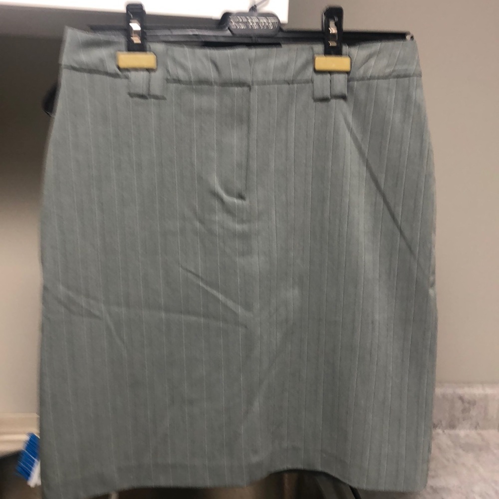 Ladies short pin stripe skirt